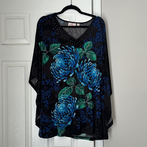 Quacker Factory Studded Chrysanthemum Floral V-Neck Caftan Top Size 1X Poncho - Picture 1 of 6